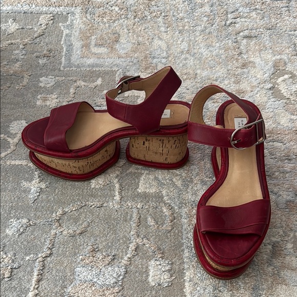 Gabriela Hearst Red Sandals with Platform Sole - Picture 2 of 3